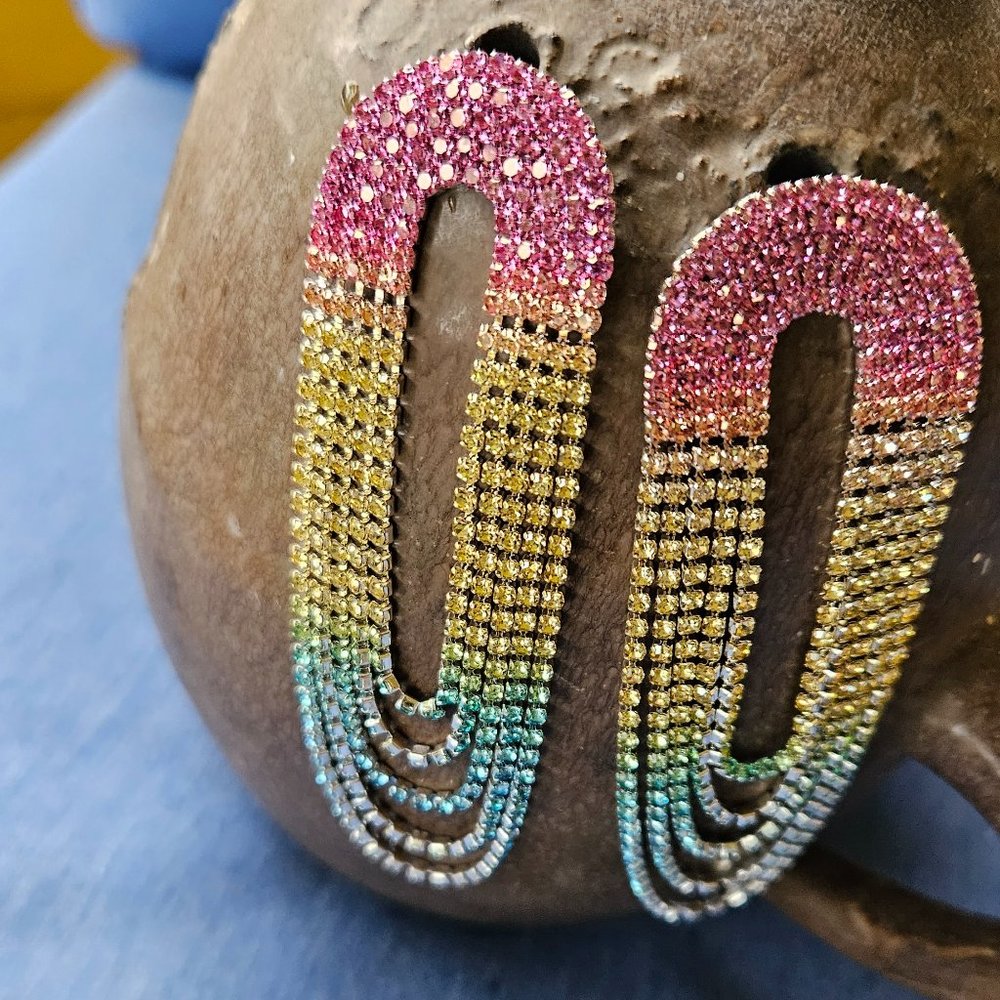 Gorgeous Colorful Ombré Pastel Waterfall Dangle Earrings - NWOT